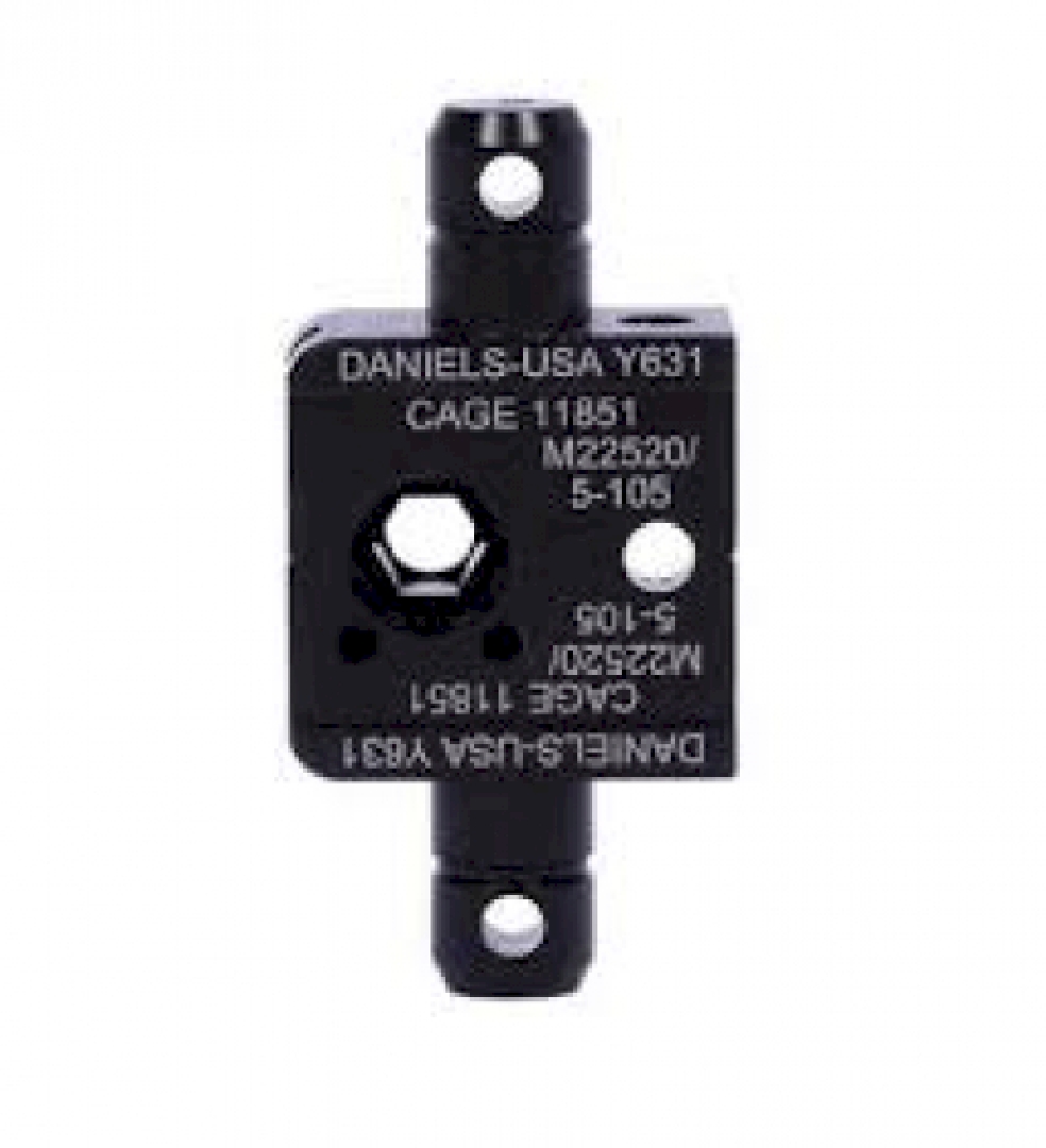 M22520_5-105.jpg