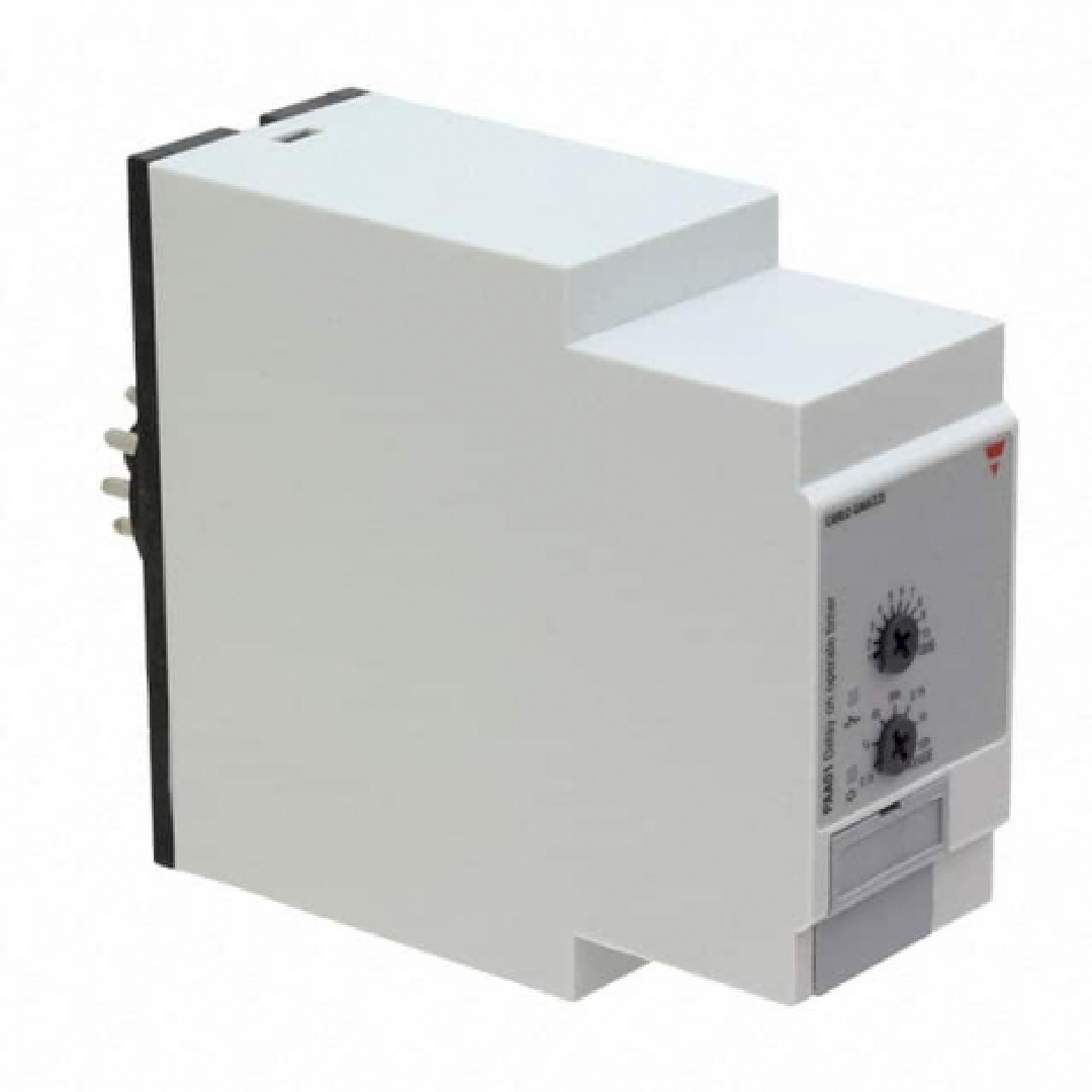 PAA01DM24.jpg